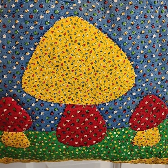 Handmade Multicolor Mushroom Tote Bag - Yellow, Blue, Red,Green - Picture 2 of 3